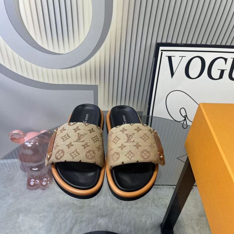 Louis Vuitton Slippers